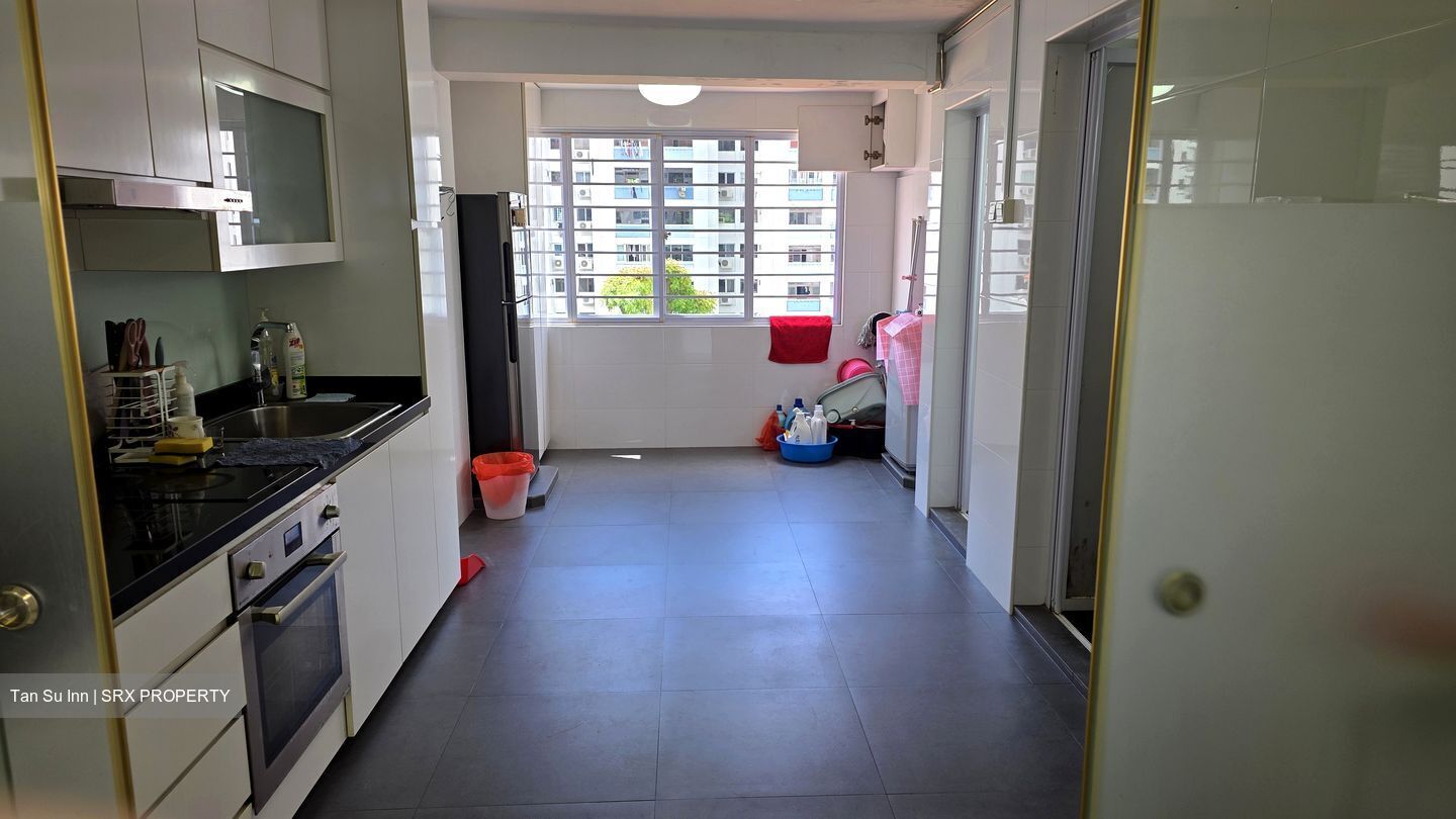 Blk 44 Telok Blangah Drive (Bukit Merah), HDB 3 Rooms #451370161